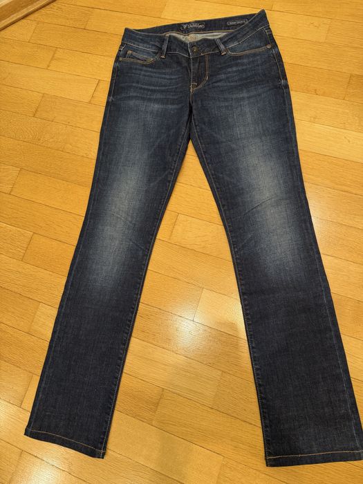 Джинсы женские GUESS