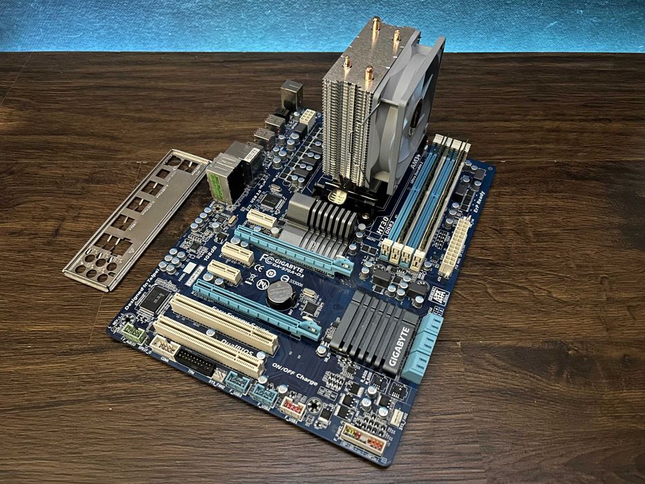 Игровой комплект AMD: материнская плата/процессор/оперативная память