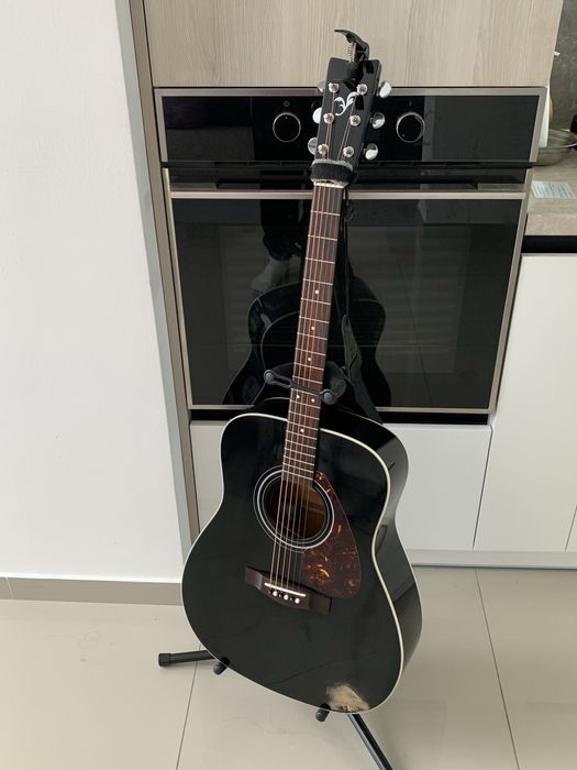 Yamaha F370 + звукознімач