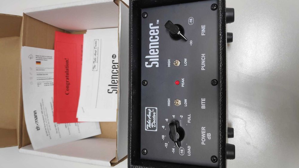 ATENUADOR DE POTENCIA TUBE AMP DOCTOR TAD SILENCER 16 OHMS - Sem Uso