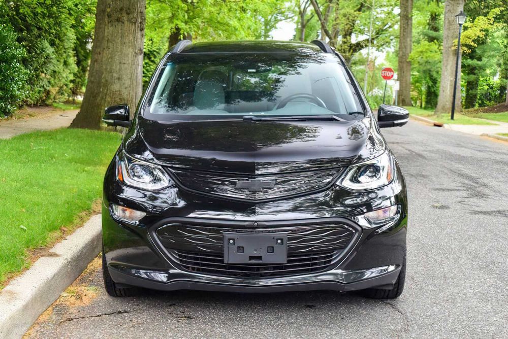 Chevrolet Bolt EV      2020