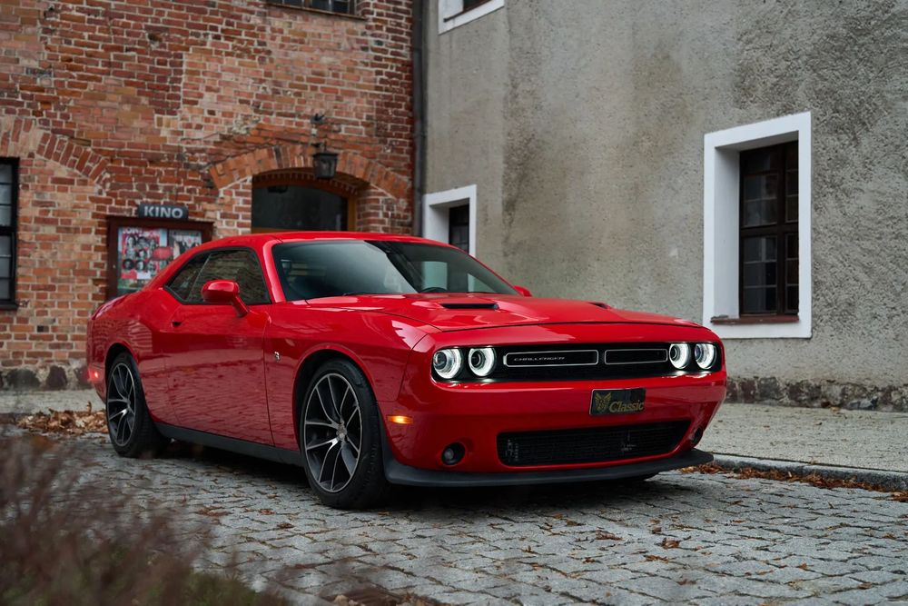 Dodge Challenger SRT Scat Pack