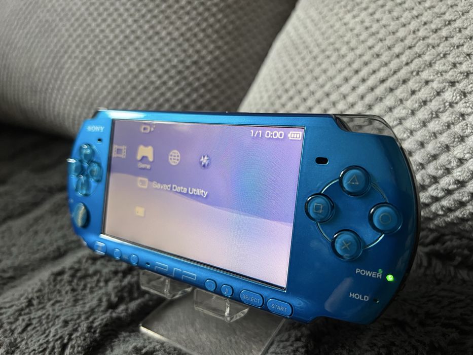 Playstation Portable 3004 - Vibrant Blue