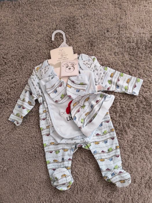 Bebe Bonito Nowy komplet dla chłopca, samochód