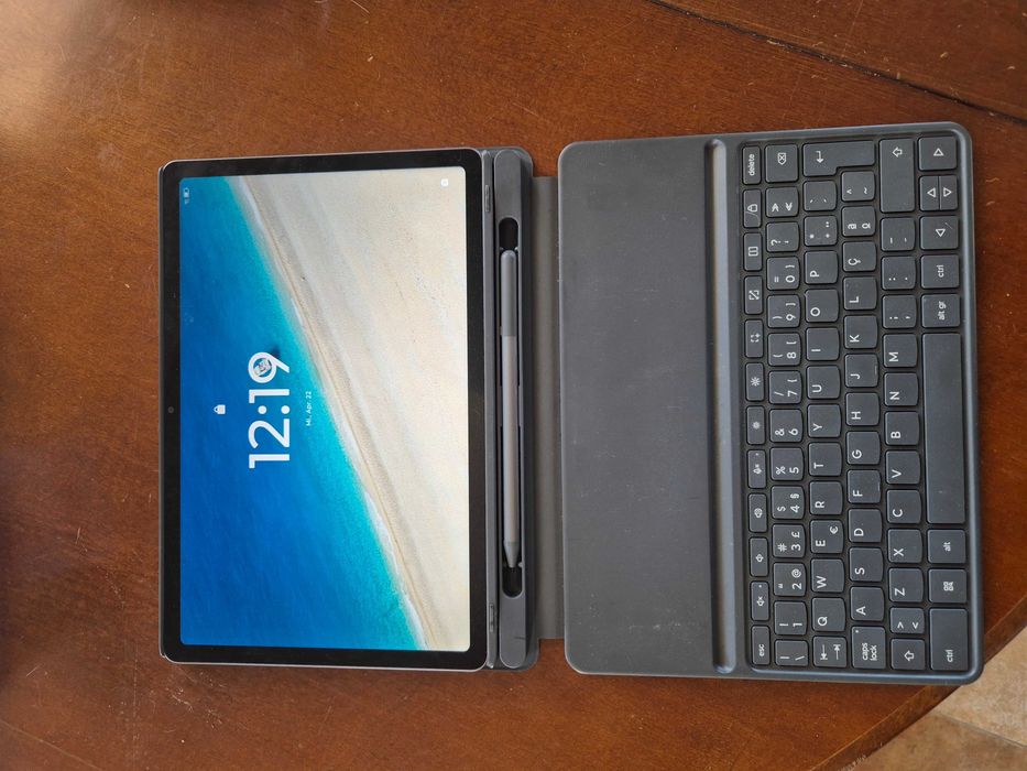 Tablet Lenovo Idea Tab COM teclado e caneta, novo