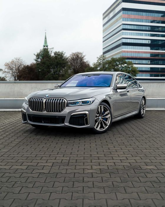 BMW 760Li V12 XDrive - wypożyczalnia samochodów