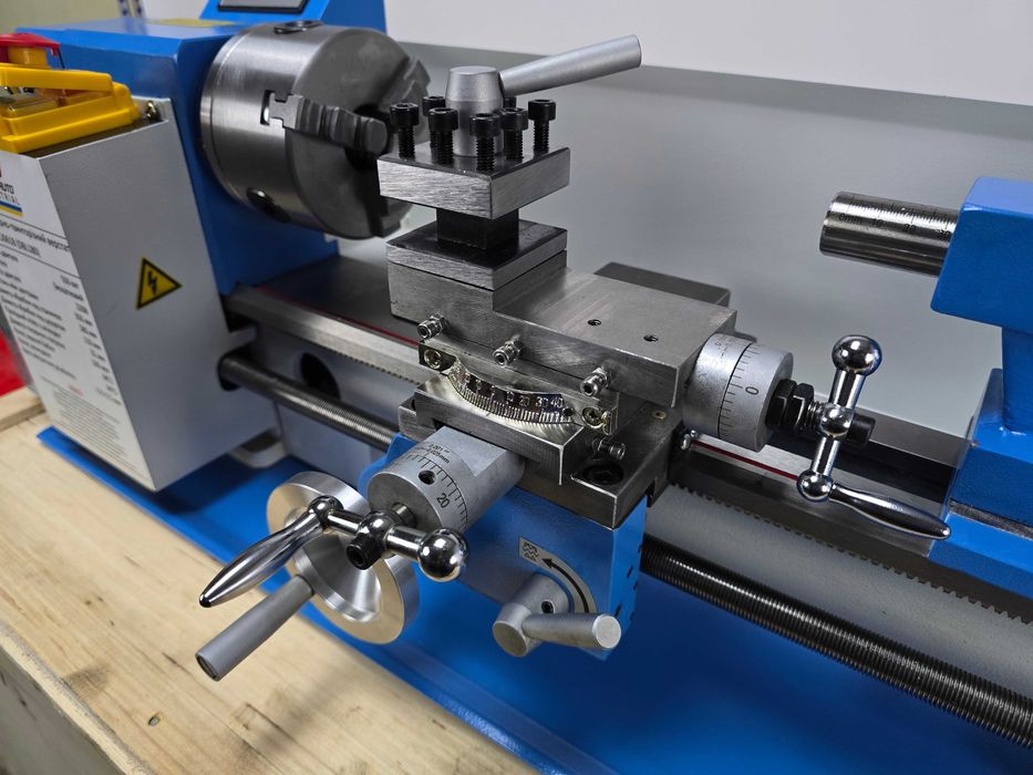 Токарно-гвинторізний верстат CJ0618 JPAuto Industrial модель 2026