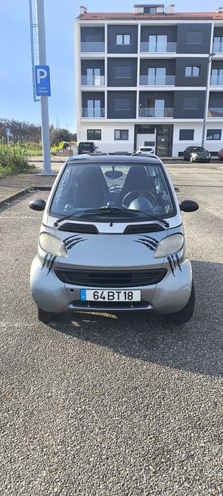 Smart Fortwo CDI Coupé Diesel com teto panorâmico