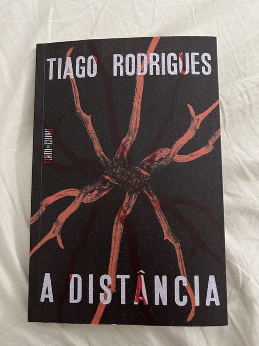 A Distância, Tiago Rodrigues