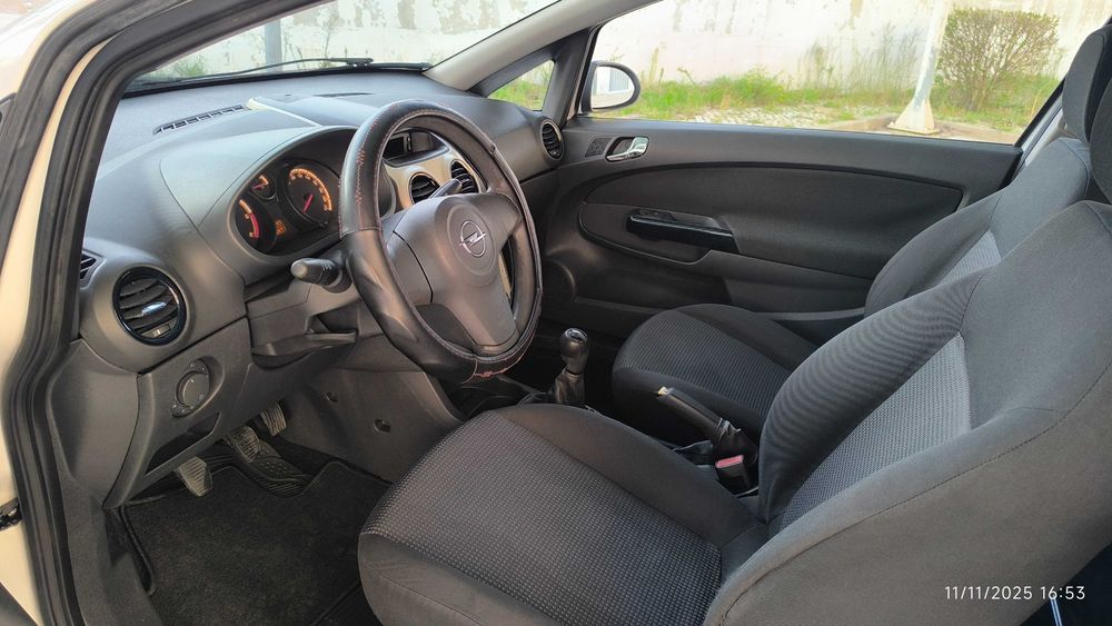 Opel Corsa Van 1.3 Cdti bom estado geral