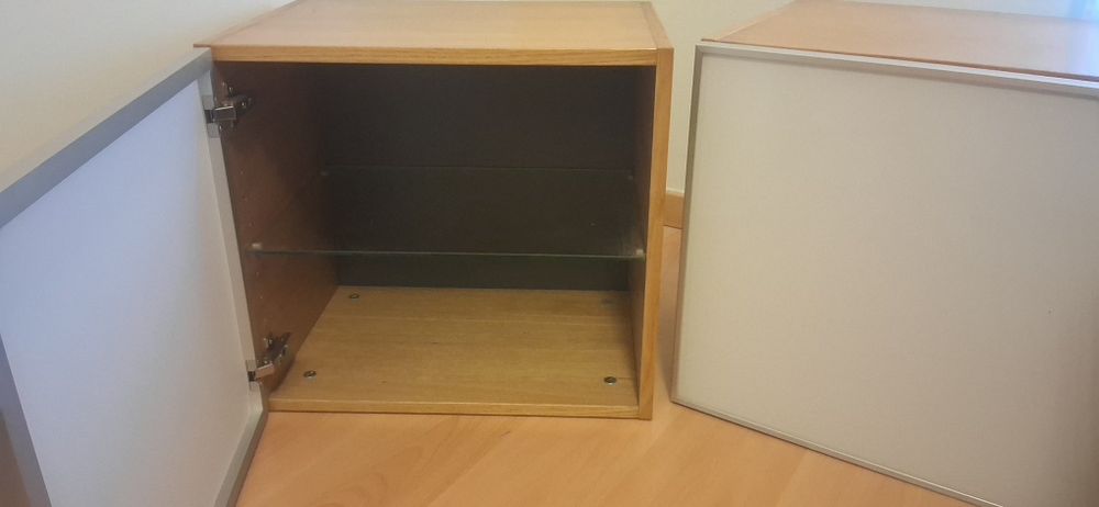 2 Mesas de Cabeceira IKEA BRAVAD Vintage – Designer Mikael Warnhammar, modelo de 1999