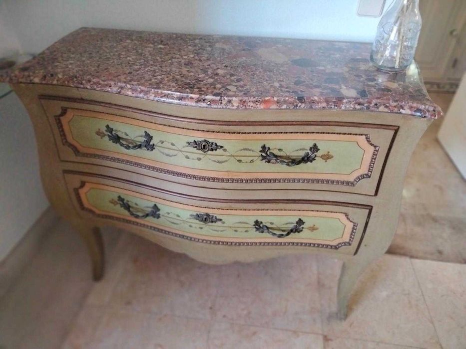 Comoda Antiga Tampo de Marmore rosa