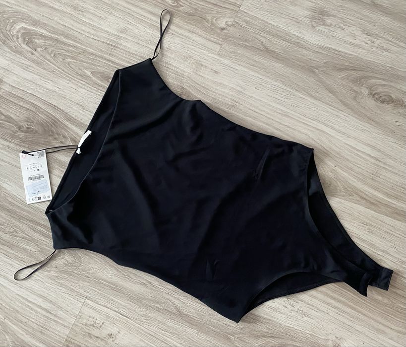 Czarne nowe body Zara m