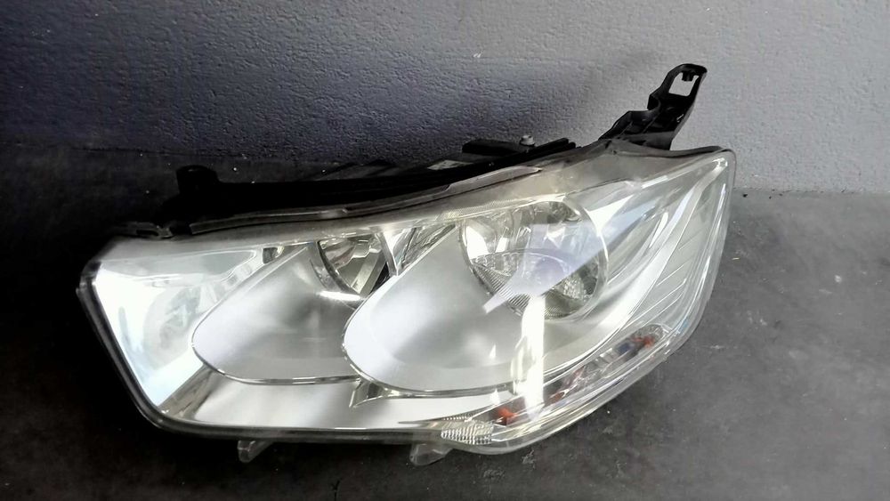 Ótica Esquerda Citroen C-Elysée 9675140080 em Stock