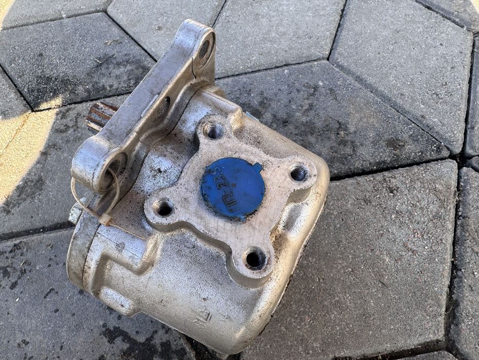 Масляний насос НШ-32У-3