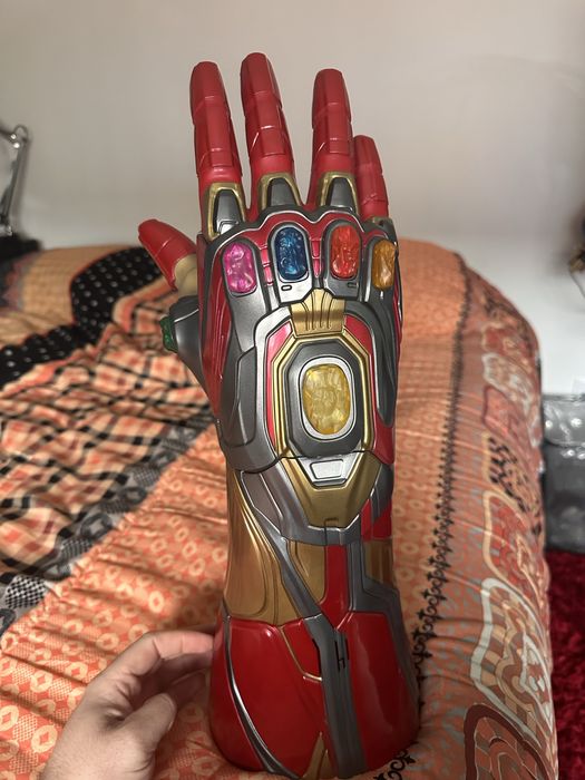 Manopla Nano Eletrônica Homem de Ferro Hasbro