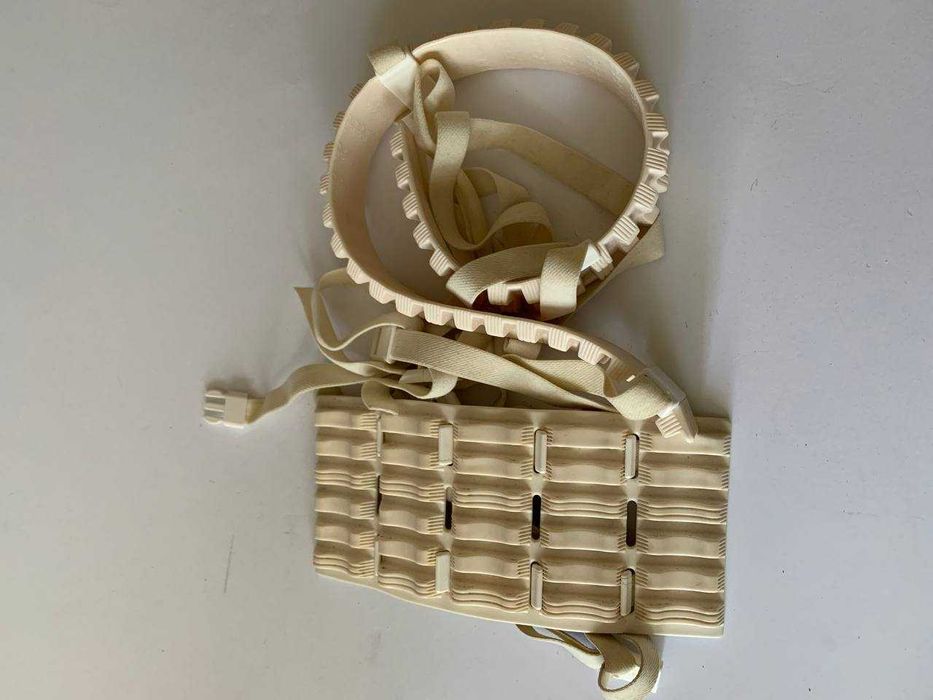 Массажёр для спины.  Космодиск