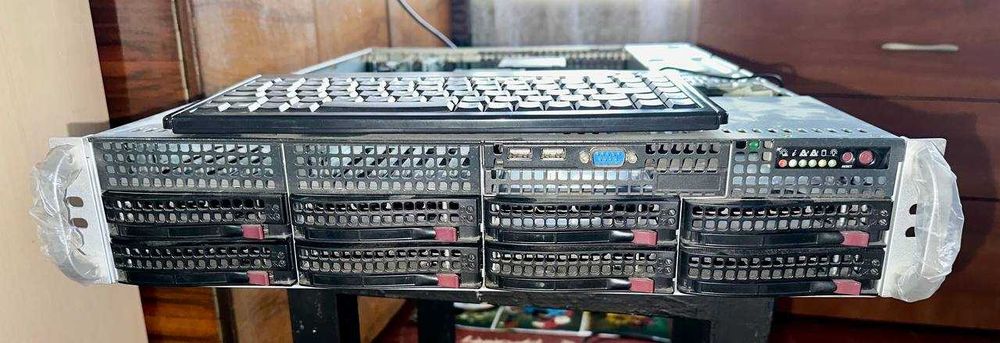 Сервер Supermicro CSE-825 W