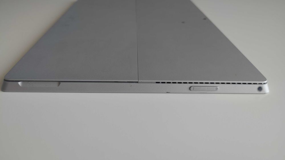 Microsoft Surface Pro 3 с 64 ГБ SSD
