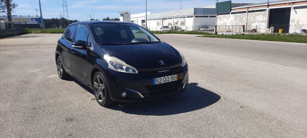 Peugeot 208 1.6 hdi
