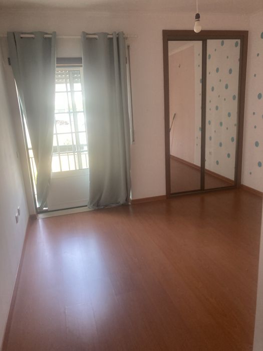 Apartamento T3 , 1* andar sem elevador