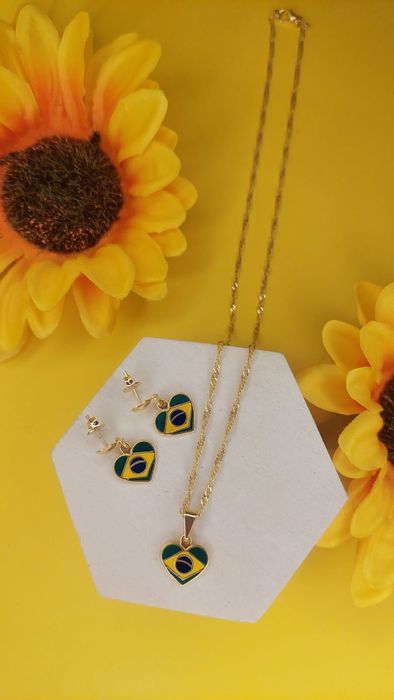 Conjunto Brasil, semijoia de qualidade,  folheado a ouro 18.