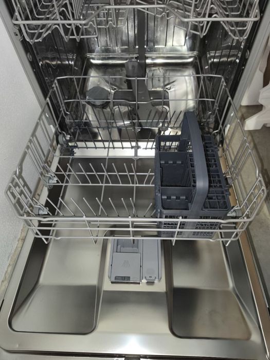 Máquina de lavar loiça encastrável BEKO DIN36421