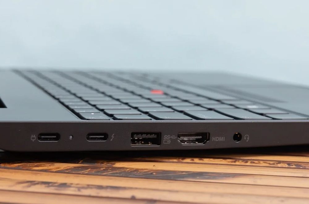 Lenovo ThinkPad E16 Gen 1 — Portátil Profissional, Fiável e Potente
