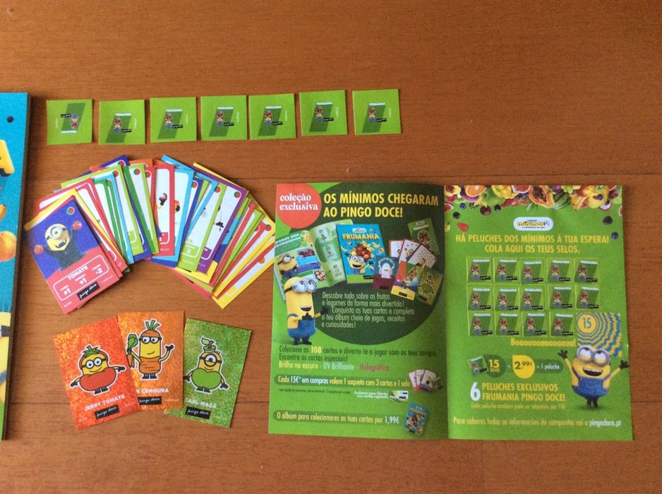 Caderneta Angry Birds (Pelos Ares) +18 discos voadores e Frumania