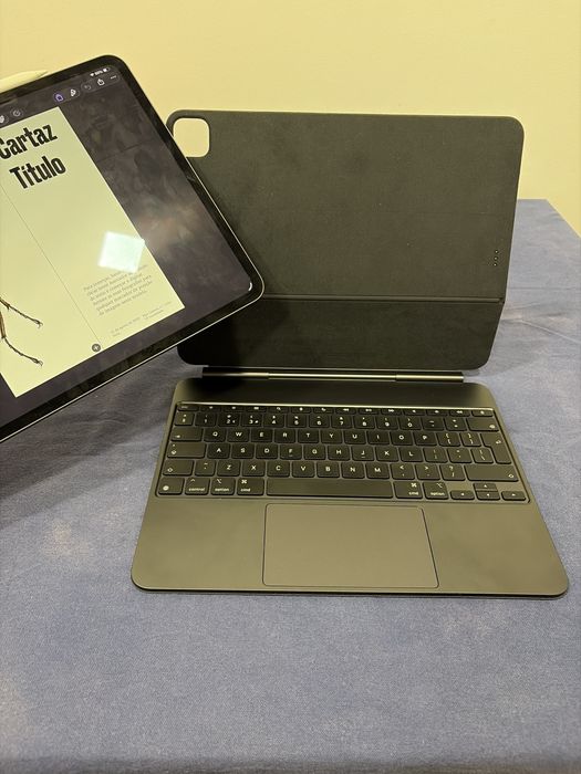 Magic keyboard 13” Ipad PRO M4/ M5 Layout Qwerty EN