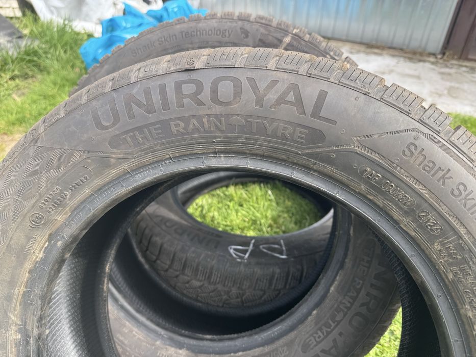 Opony zimowe Uniroyal 16R