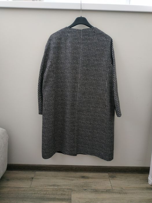 Льняное лёгкое пальто max mara weekend 100% лен