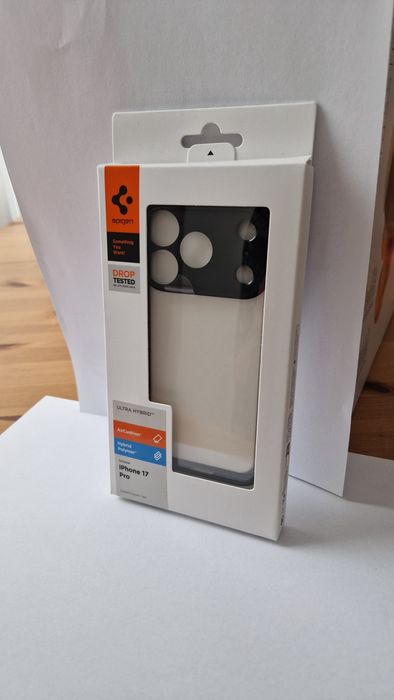 Etui SPIGEN Ultra Hybrid ACS10343 do Iphone 17 Pro Matte Black + szkło