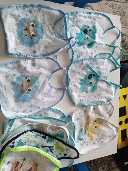 Śliniaki z ceratką