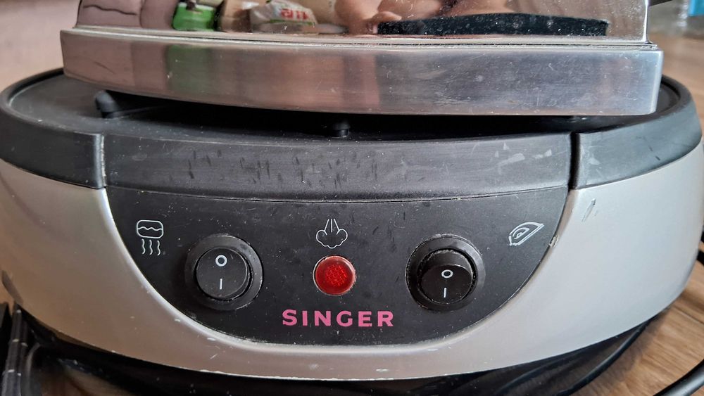 Паровая станция Утюг Singer