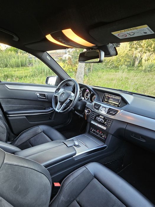 Mercedes-Benz E300h BlueTEC Hybrid