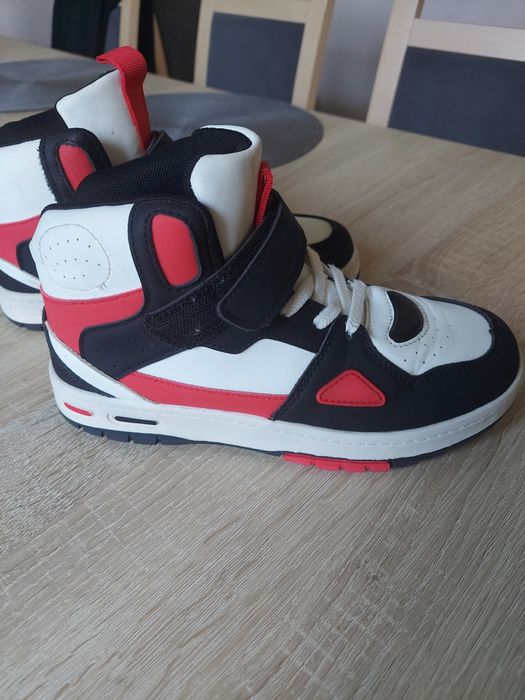 Buty chłopięce 36