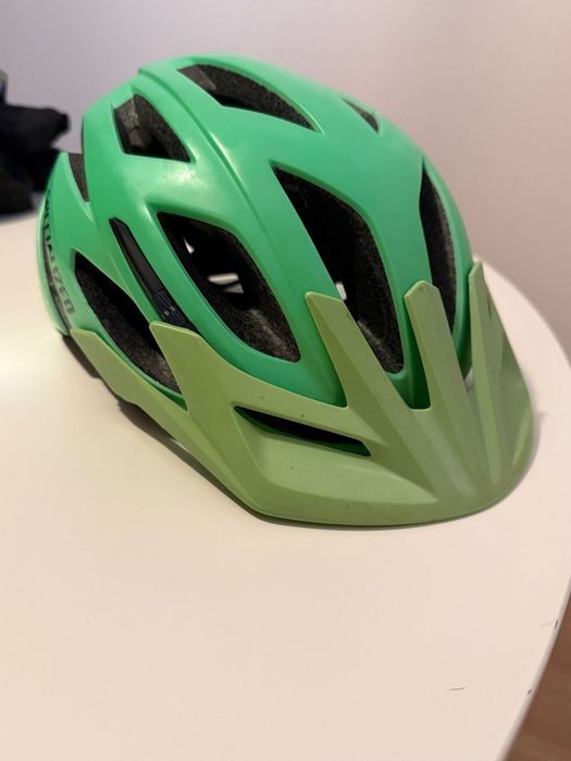Capacete de Ciclismo Specialized – Leve e Ventilado