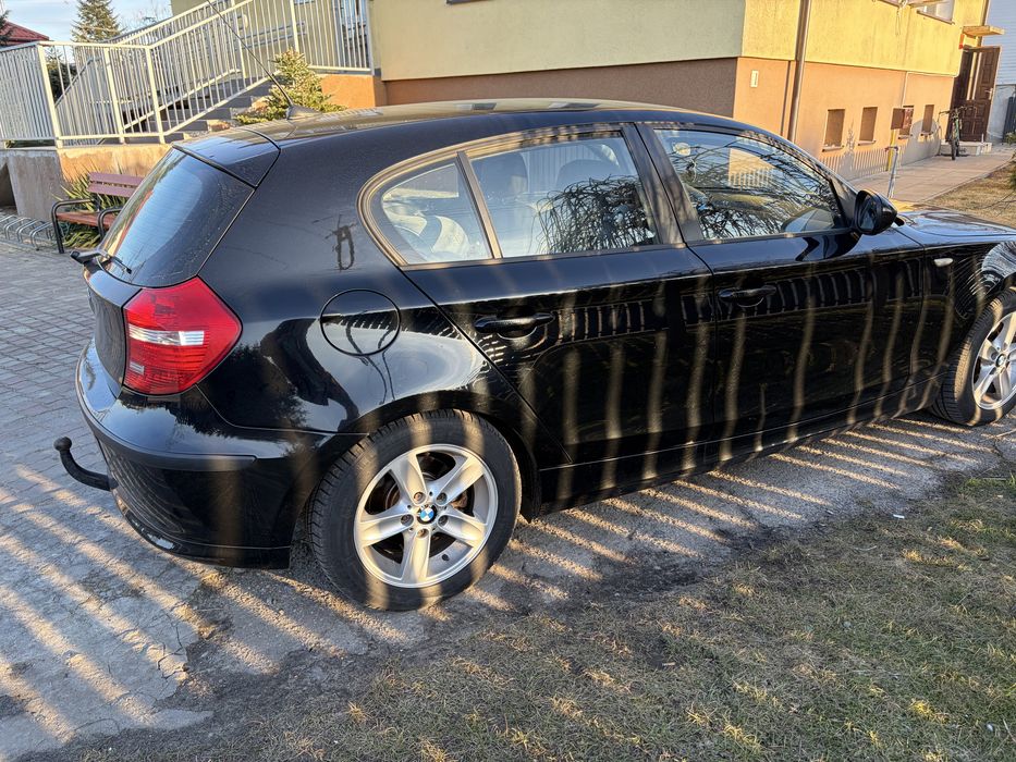 BMW seria 1 (116i e87)