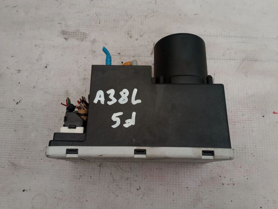 Audi A3 8L Pompka Zamka Centralnego 8L0862257G