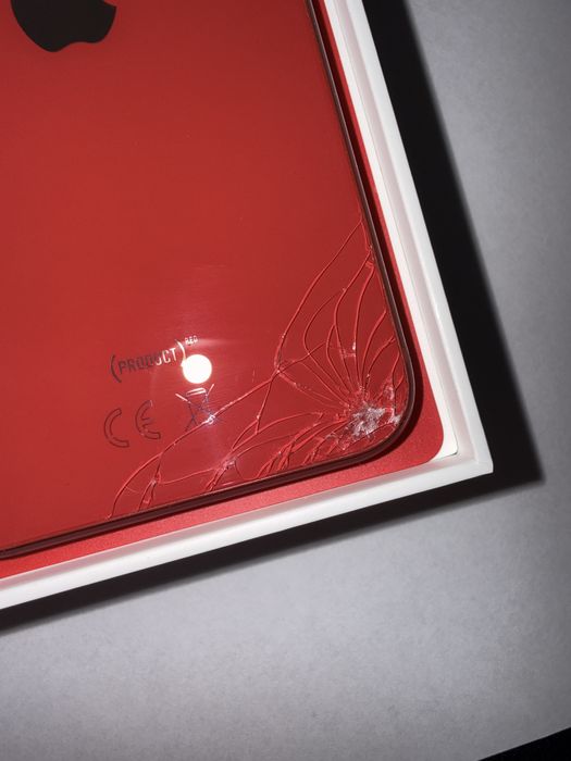 iPhone SE2 RED (2020)