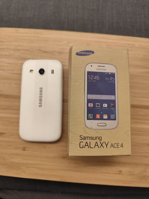 Telemóvel Samsung Galaxy Ace4