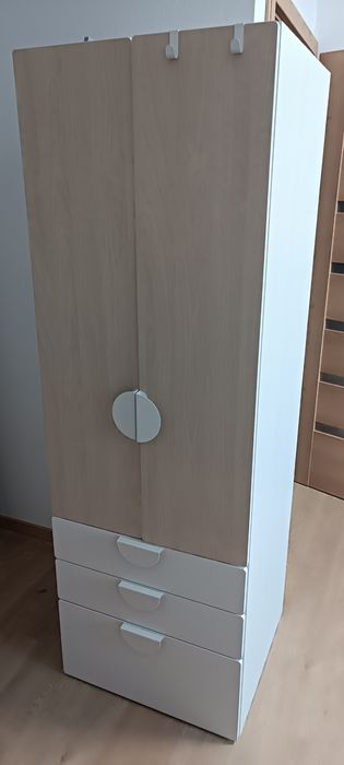 Szafa ubraniowa dla dziecka
