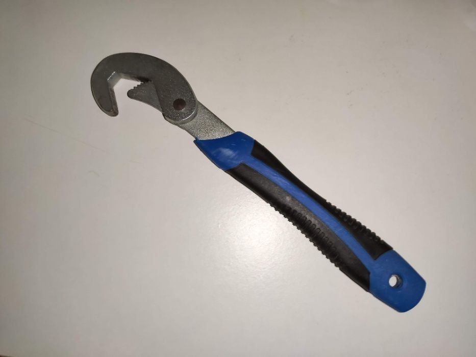 Chave inglesa / chave de aperto universal auto ajustável 23-32mm