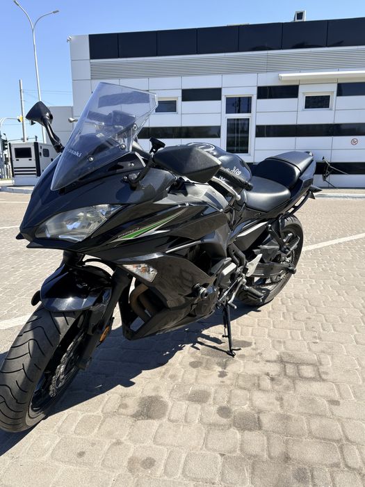 Kawasaki Ninja 650 2017 — доглянутий