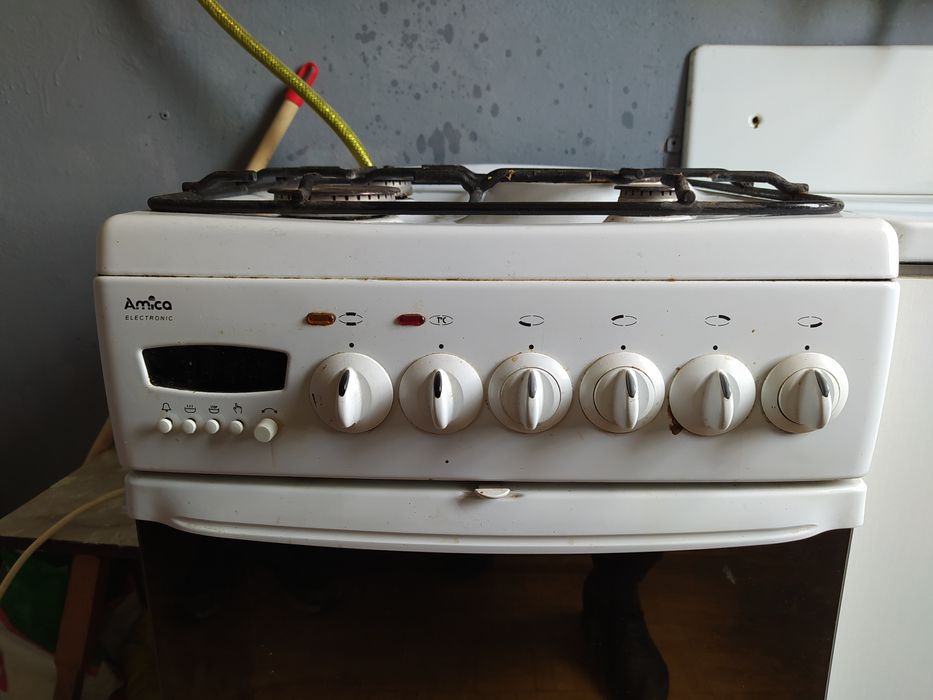 Kuchenka gazowa gazowo-elektryczna Amica
