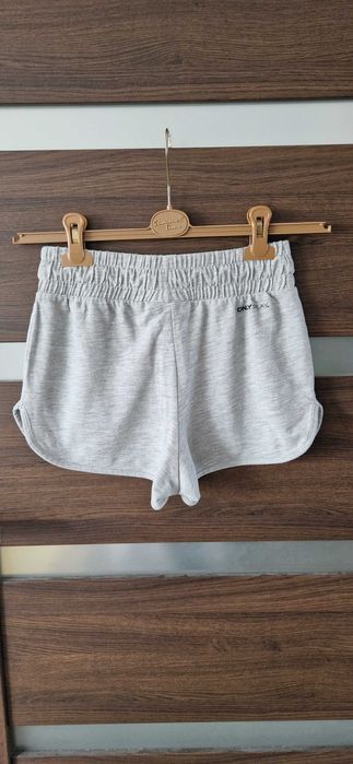 Krótkie spodenki Only Play rozmiar 36