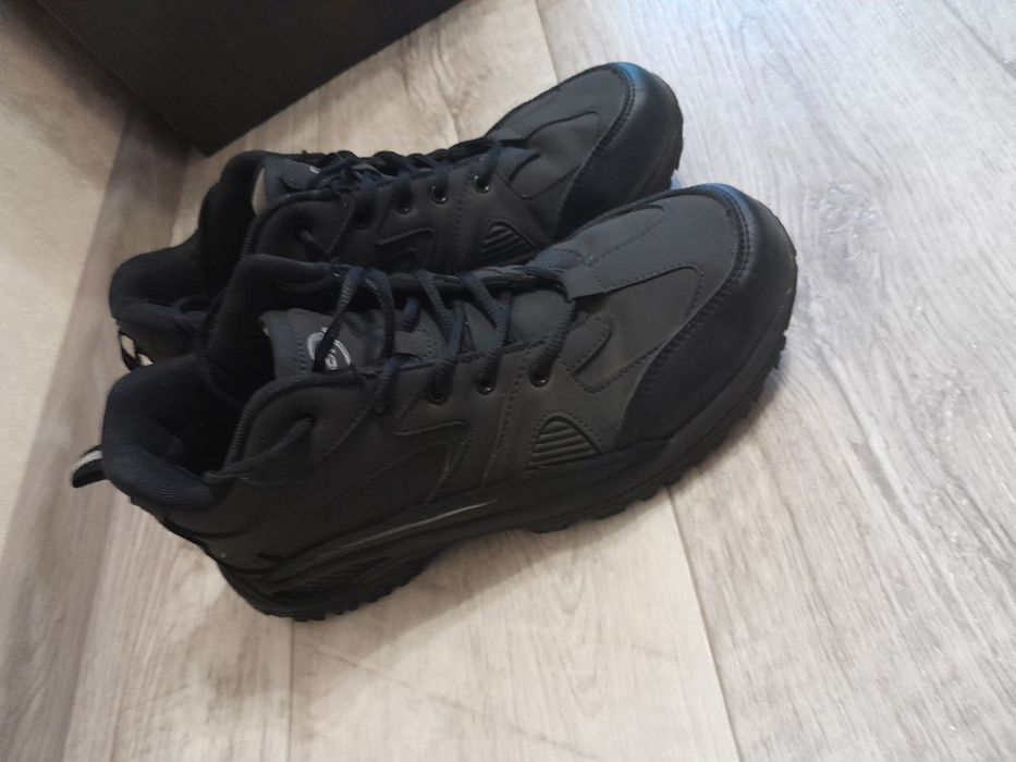 Кросівки Bona чорні шкіряні демісезонні розмір 44