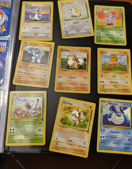 Cartas Pokémon TCG Charmander, Bulbasaur, Squirtle, Voltorb, Trainer