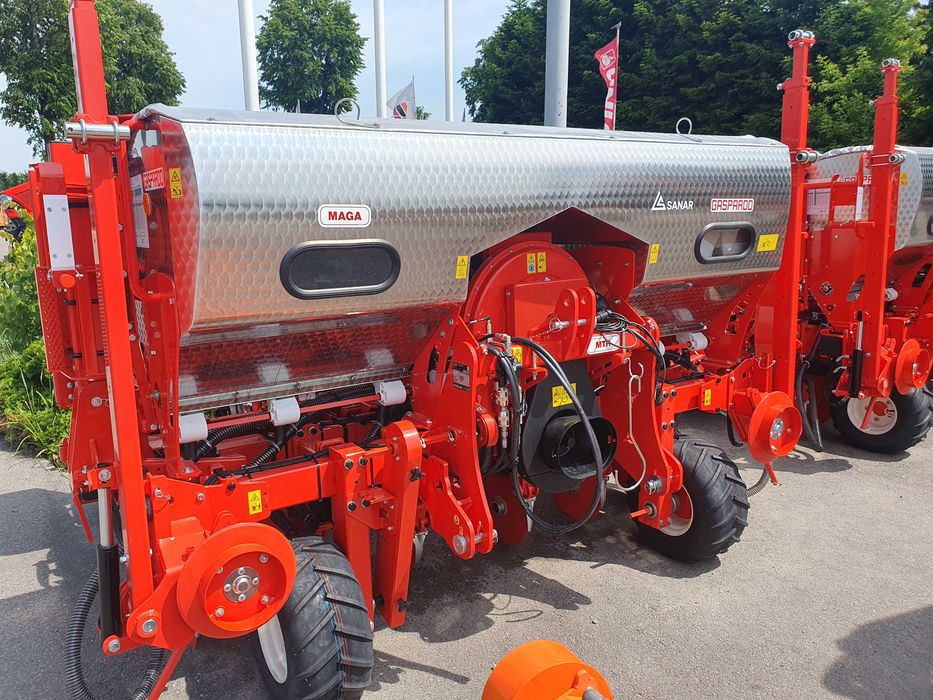 Siewnik do kukurydzy 45-80 cm Maschio Gaspardo MAGA 6 ISOTRONIC ISOBUS ELEKTR SEKCJE - OD RĘKI